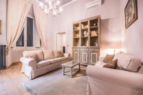 Stunning Apt 5min Walk to Duomo Florence